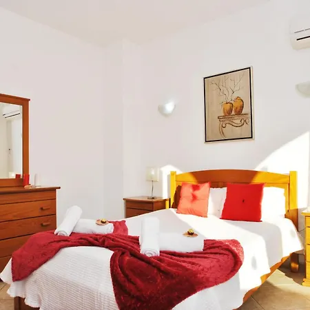 La Romana By Algarve Vacation Вілла